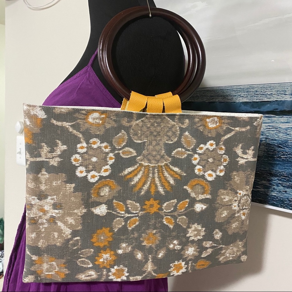 Handmade Purse. Gift.